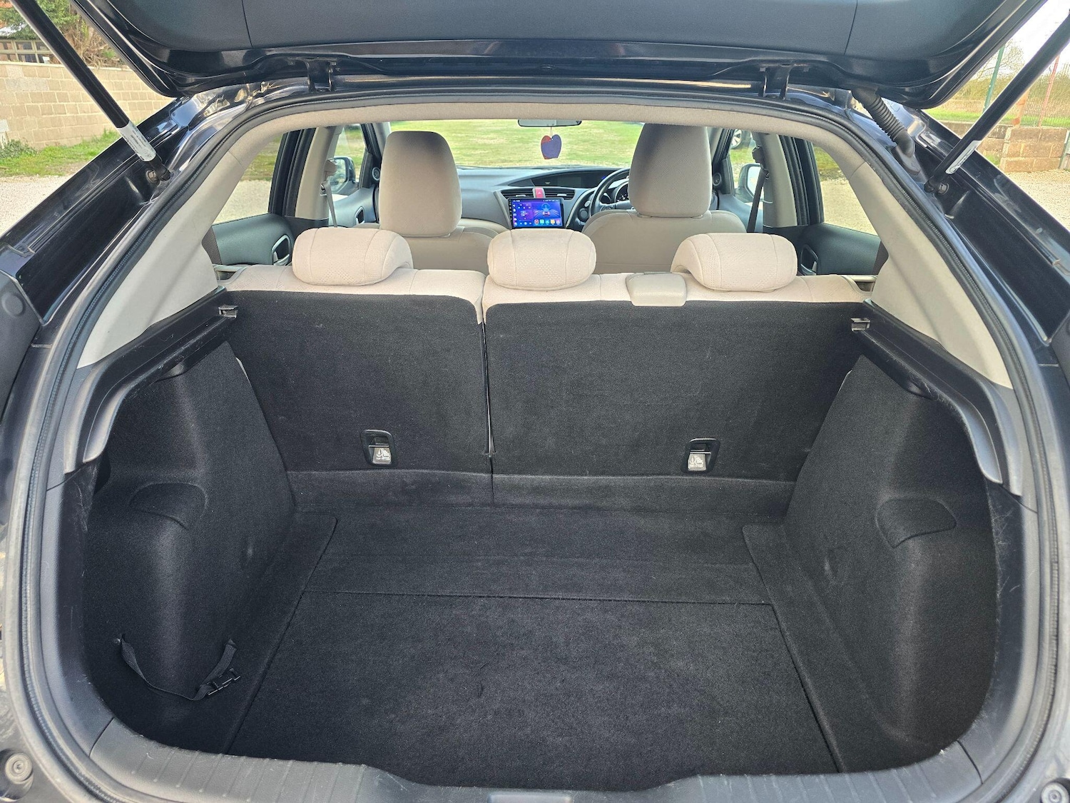 Used Honda Civic 2012 for sale - 77898574: Photo 18