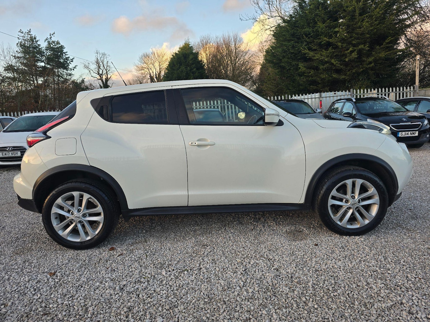 Used Nissan Juke 2016 for sale - 76991452: Photo 2