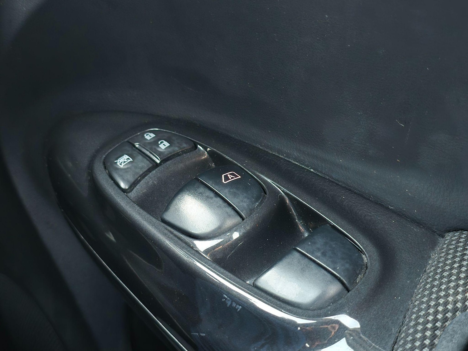 Used Nissan Juke 2016 for sale - 76991452: Photo 24