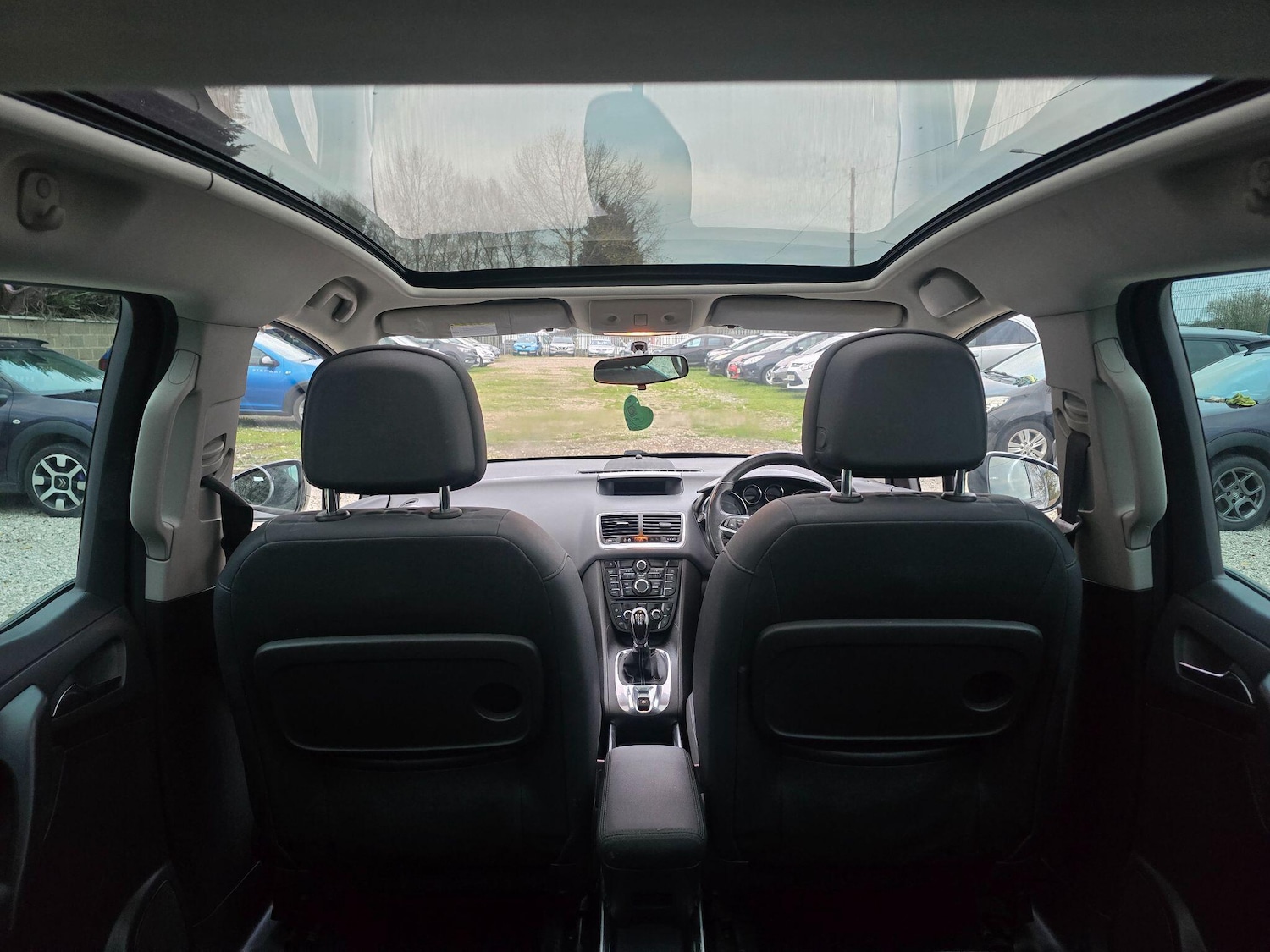 Used Vauxhall Meriva 2012 for sale - 76597484: Photo 19