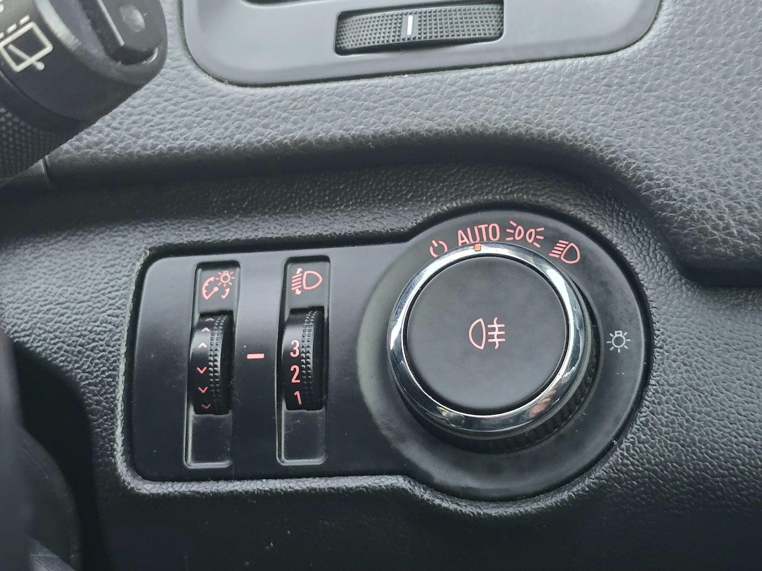 Used Vauxhall Insignia for sale - 76473776: Photo 24