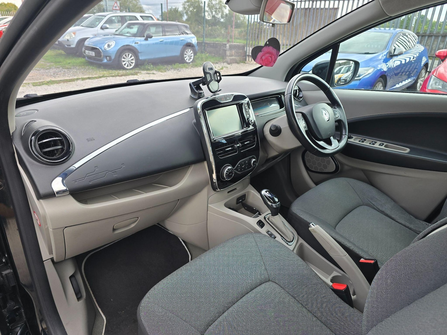 Used Renault Zoe for sale - 76060190: Photo 12