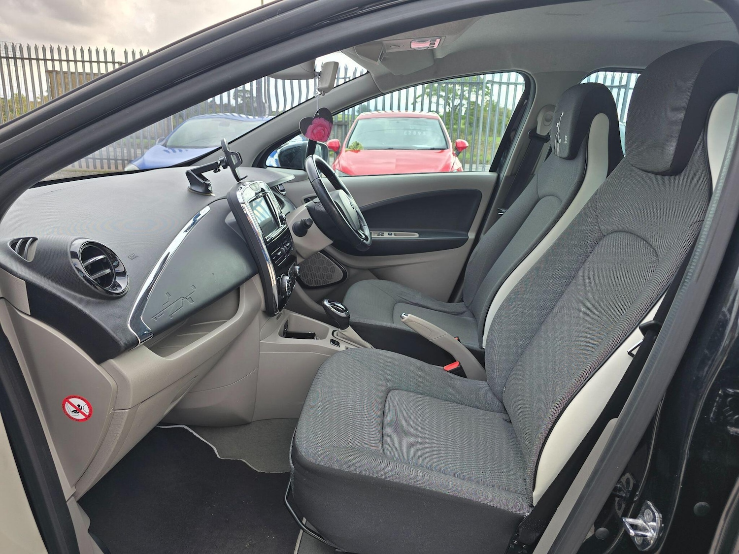 Used Renault Zoe for sale - 76060190: Photo 13