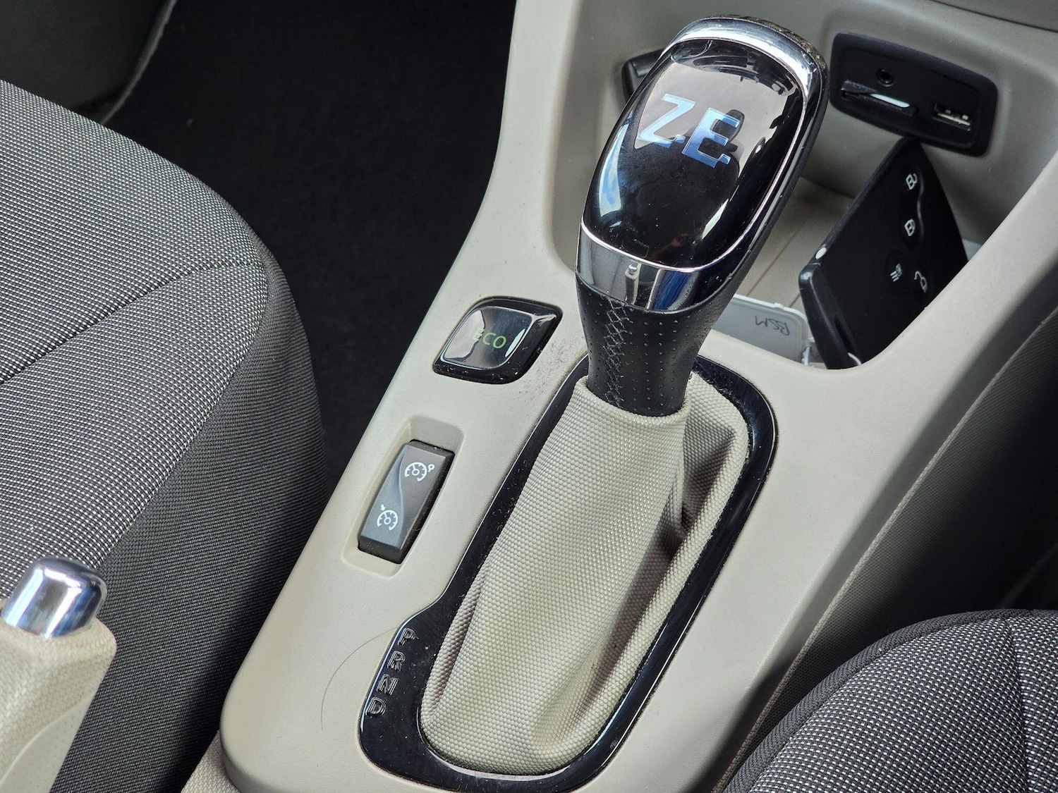 Used Renault Zoe for sale - 76060190: Photo 23