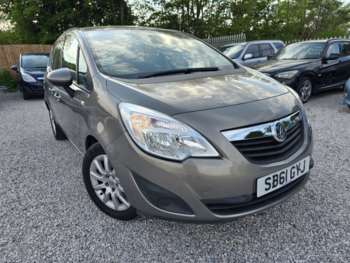 2011 (61) - 1.7 CDTi Exclusiv Euro 5 5dr