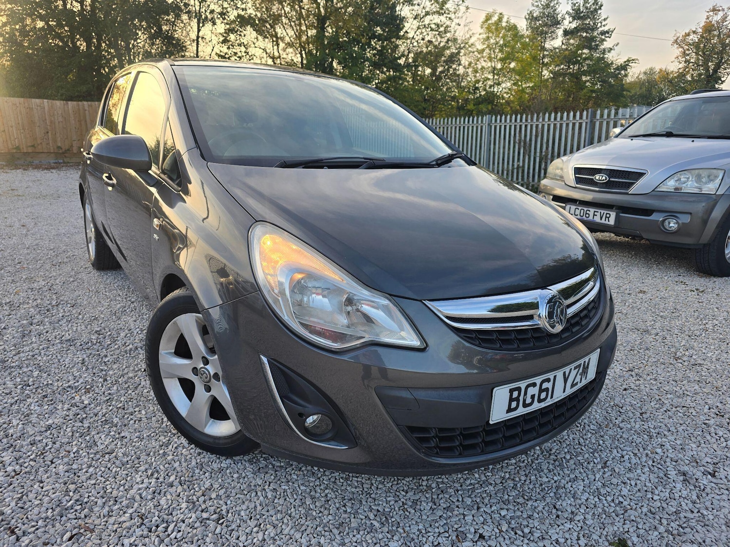 Used Vauxhall Corsa 2011 for sale - 76349446: Photo 1