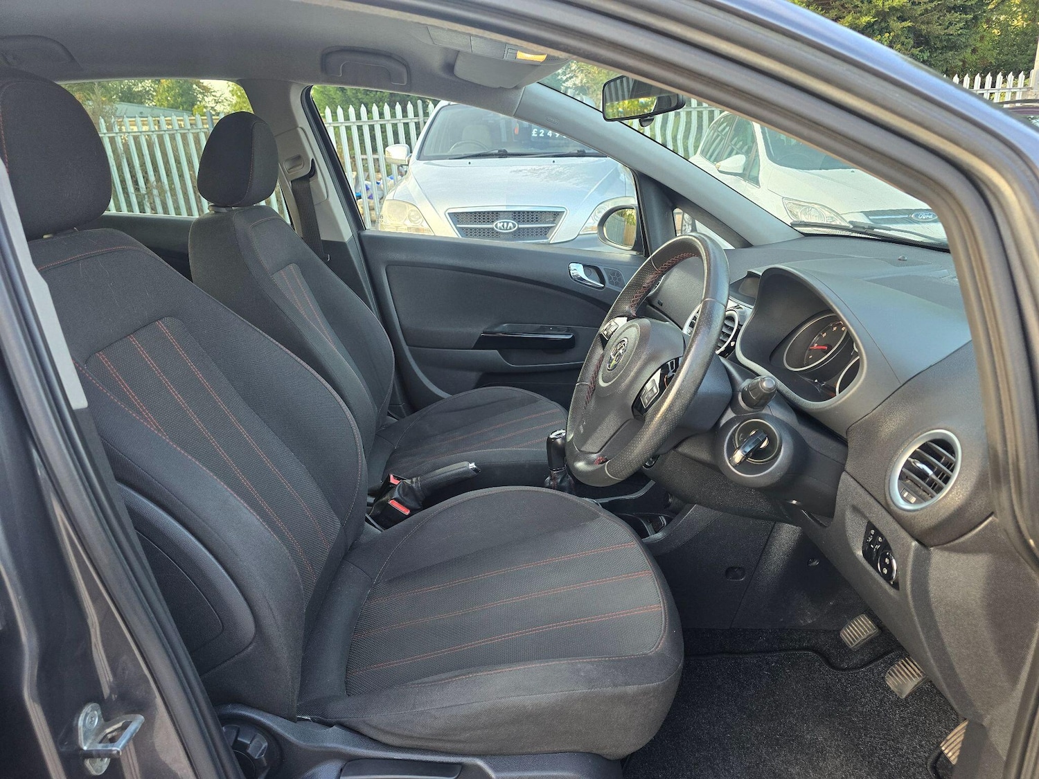 Used Vauxhall Corsa 2011 for sale - 76349446: Photo 11