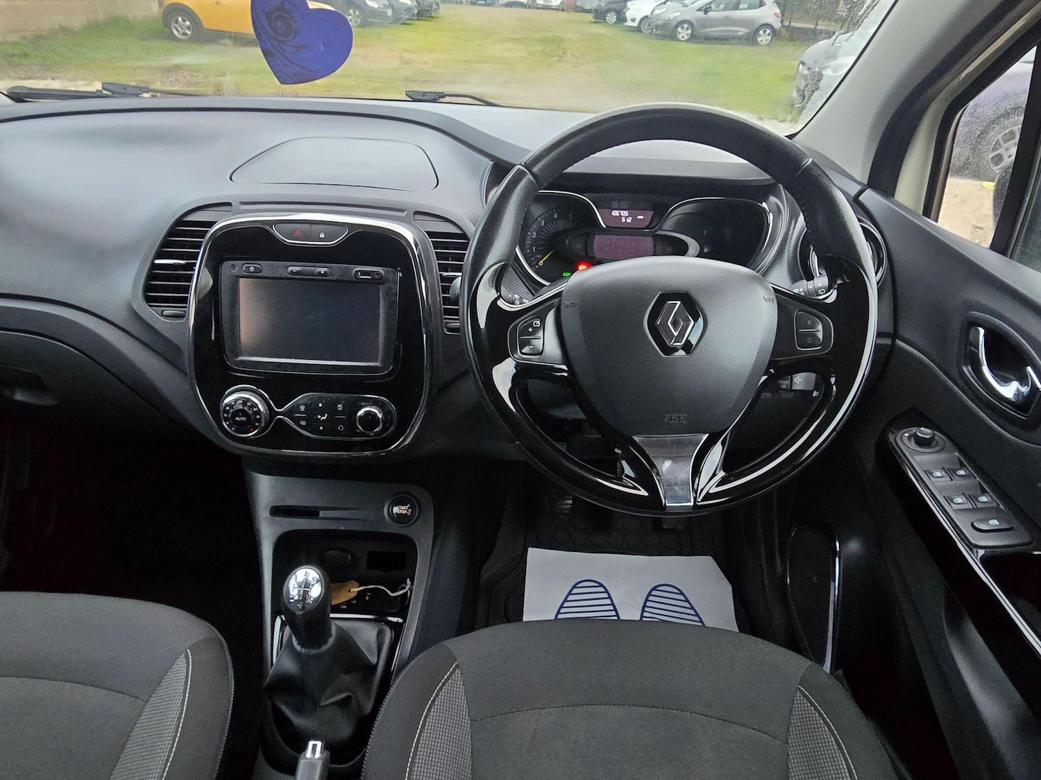 Used Renault Captur 2015 for sale - 77248204: Photo 17