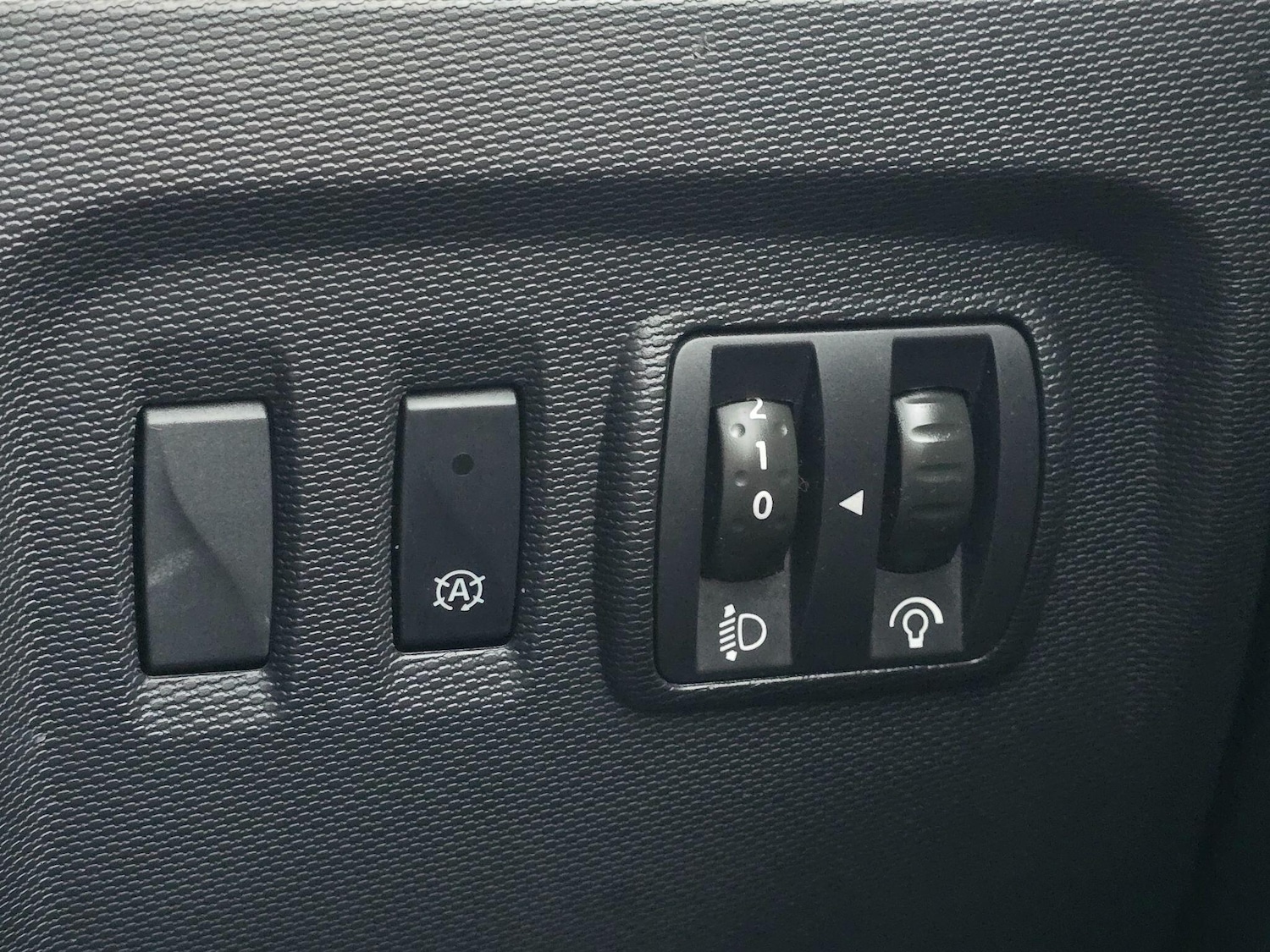 Used Renault Captur 2015 for sale - 77248204: Photo 25