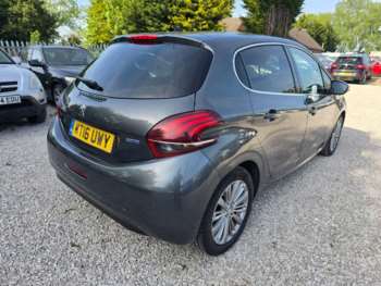 Used Peugeot 208 2016 for sale - 75200314: Photo