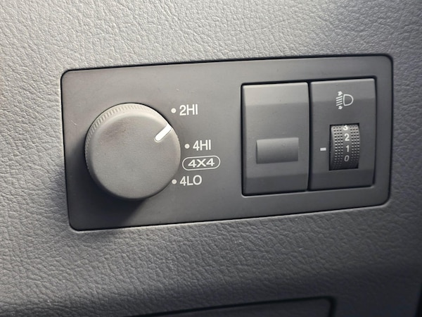 Used Kia Sorento 2006 for sale - 75808759: Photo 24