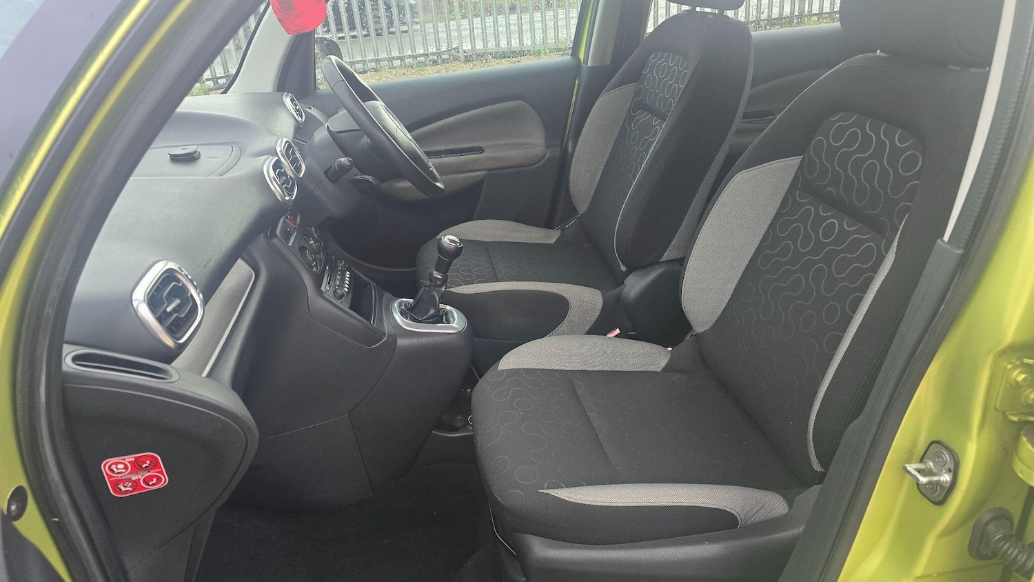 Used Citroen C3 Picasso 2009 for sale - 77479358: Photo 16
