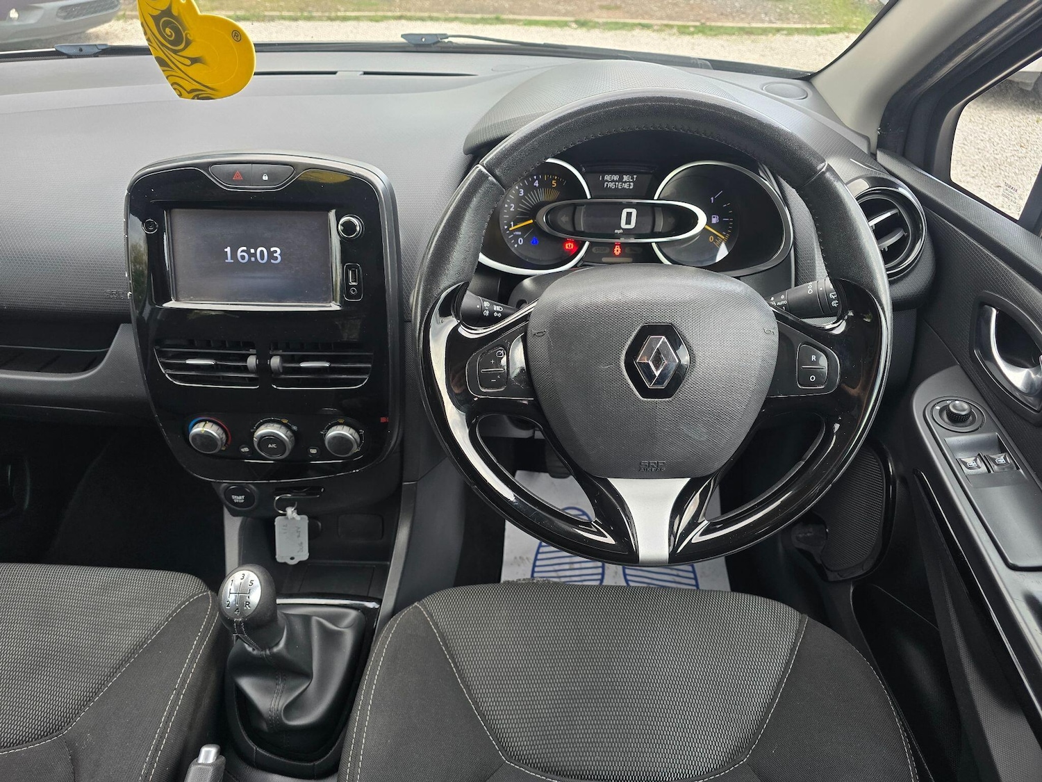 Used Renault Clio 2016 for sale - 76377263: Photo 18