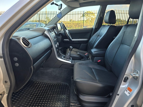 Used Suzuki Grand Vitara 2011 for sale - 76095155: Photo 13