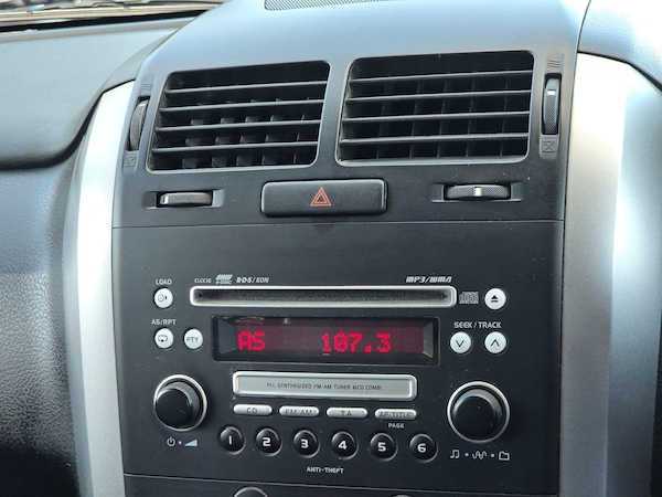 Used Suzuki Grand Vitara 2011 for sale - 76095155: Photo 19