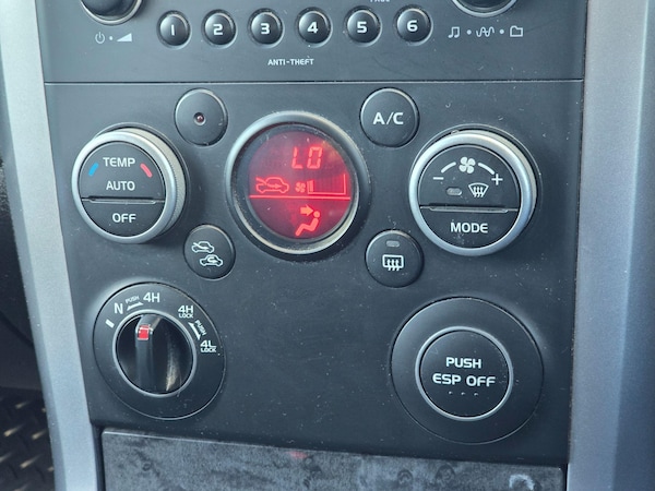 Used Suzuki Grand Vitara 2011 for sale - 76095155: Photo 20
