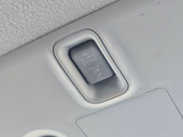 Used Suzuki Grand Vitara 2011 for sale - 76095155: Photo 31