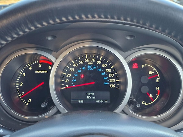 Used Suzuki Grand Vitara 2011 for sale - 76095155: Photo 32