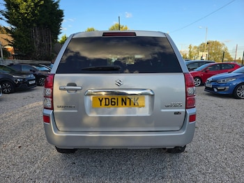 Used Suzuki Grand Vitara 2011 for sale - 76095155: Photo