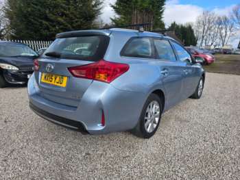Used Toyota Auris 2015 for sale - 75200091: Photo