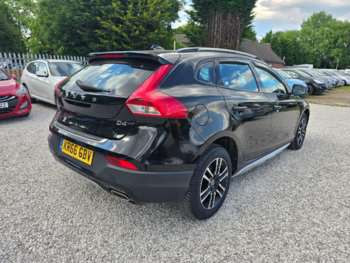 Used Volvo V40 Cross Country 2016 for sale - 75198901: Photo