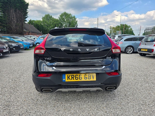 Used Volvo V40 Cross Country 2016 for sale - 75198901: Photo 4