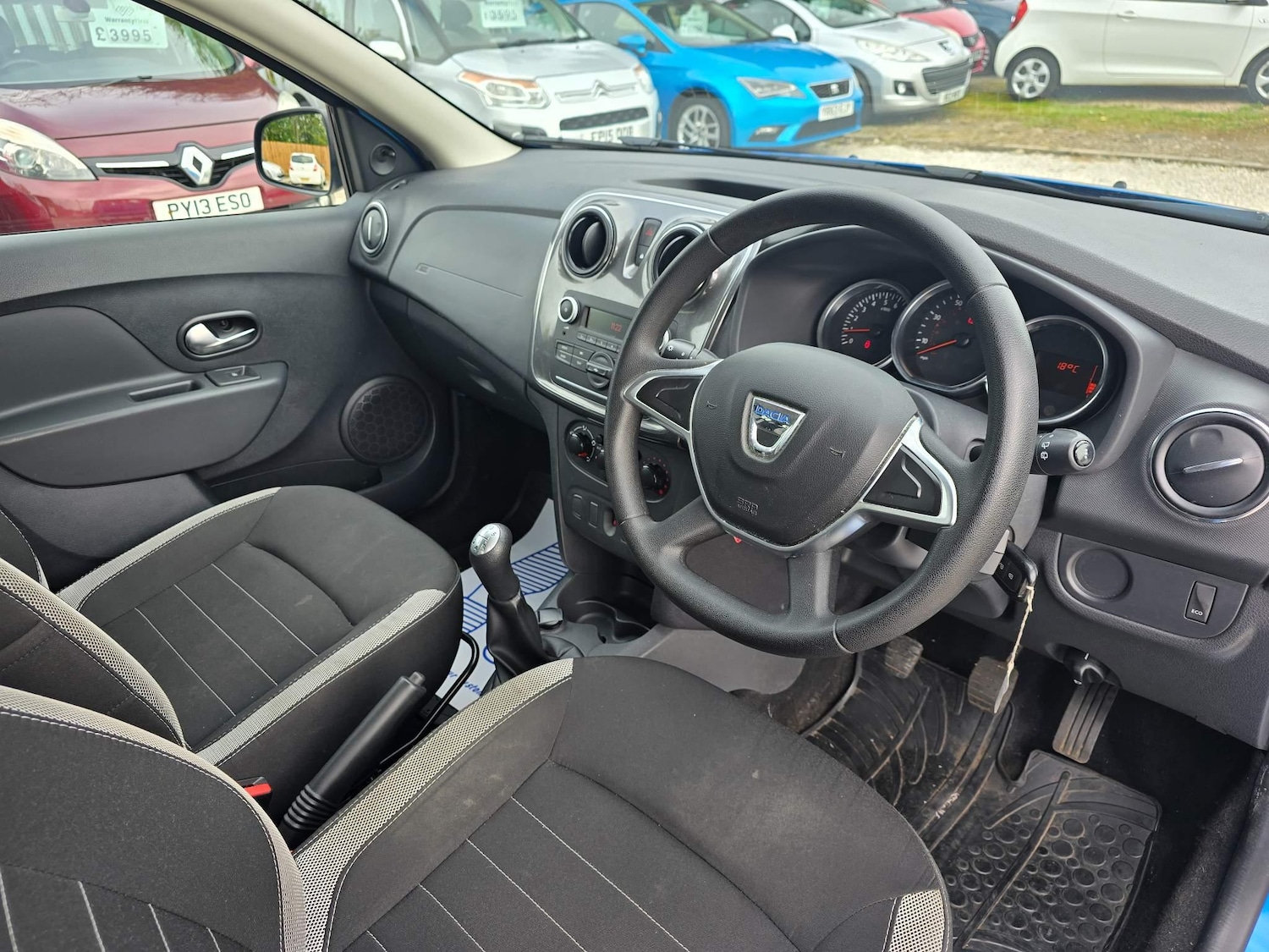 Used Dacia Sandero Stepway 2018 for sale - 77248198: Photo 27