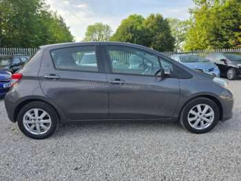 Used Toyota Yaris 2013 for sale - 75198793: Photo