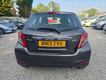 Used Toyota Yaris 2013 for sale - 75198793: Photo