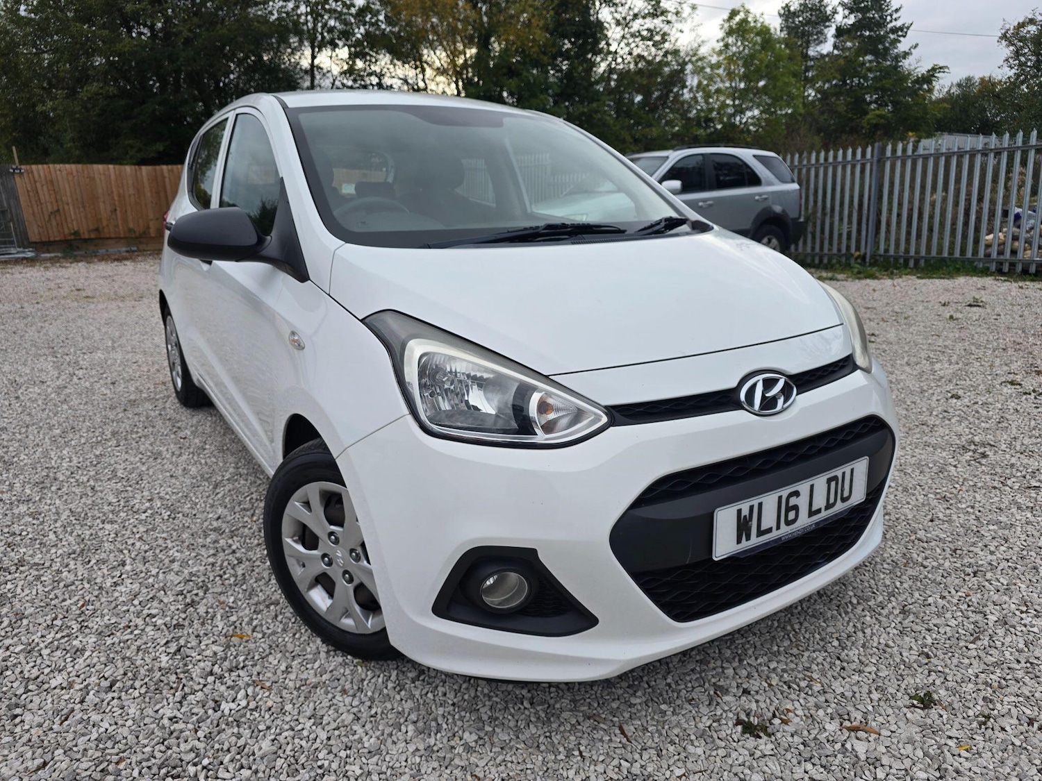 Used Hyundai i10 2016 for sale - 76247427: Photo 1