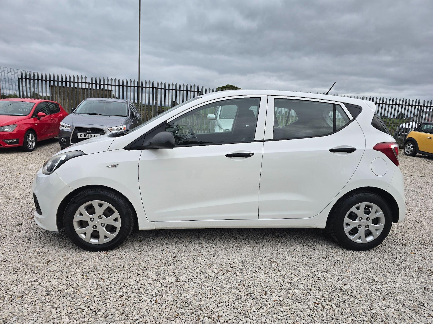 Used Hyundai i10 2016 for sale - 76247427: Photo 7