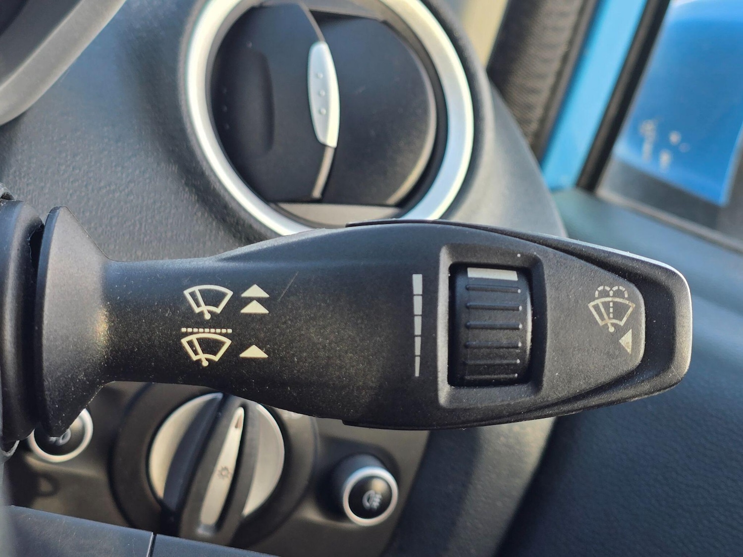 Used Ford Fiesta 2012 for sale - 77839627: Photo 25