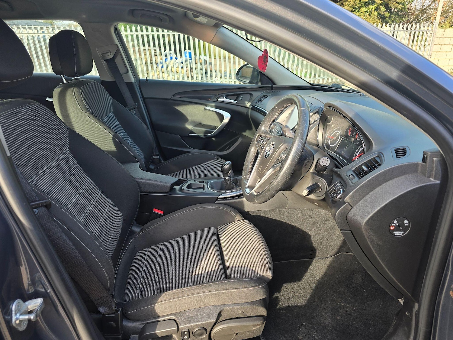 Used Vauxhall Insignia 2016 for sale - 77267838: Photo 11