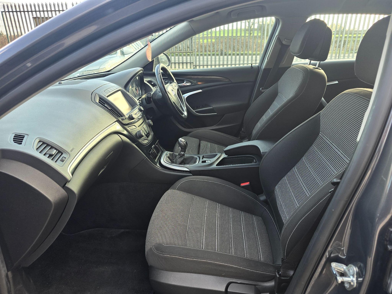 Used Vauxhall Insignia 2016 for sale - 77267838: Photo 13