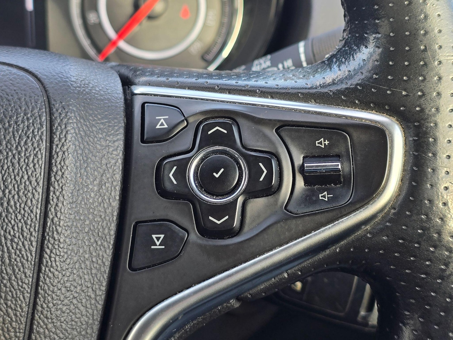 Used Vauxhall Insignia 2016 for sale - 77267838: Photo 24