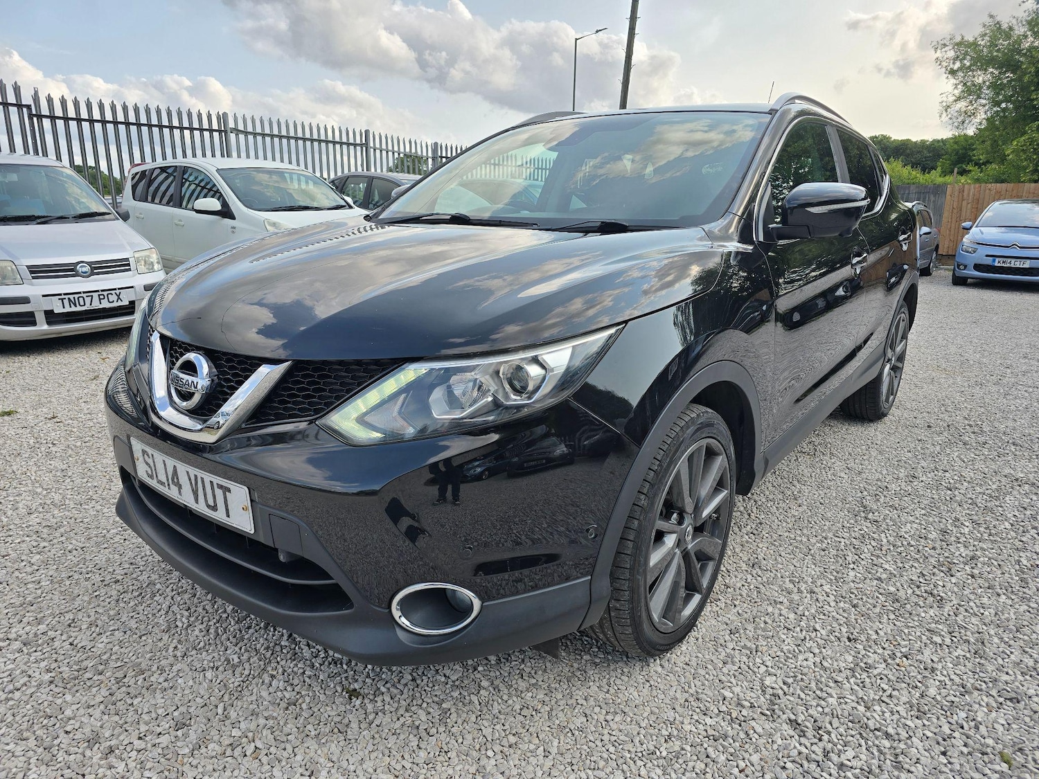 Used Nissan Qashqai 2014 for sale - 77248191: Photo 8