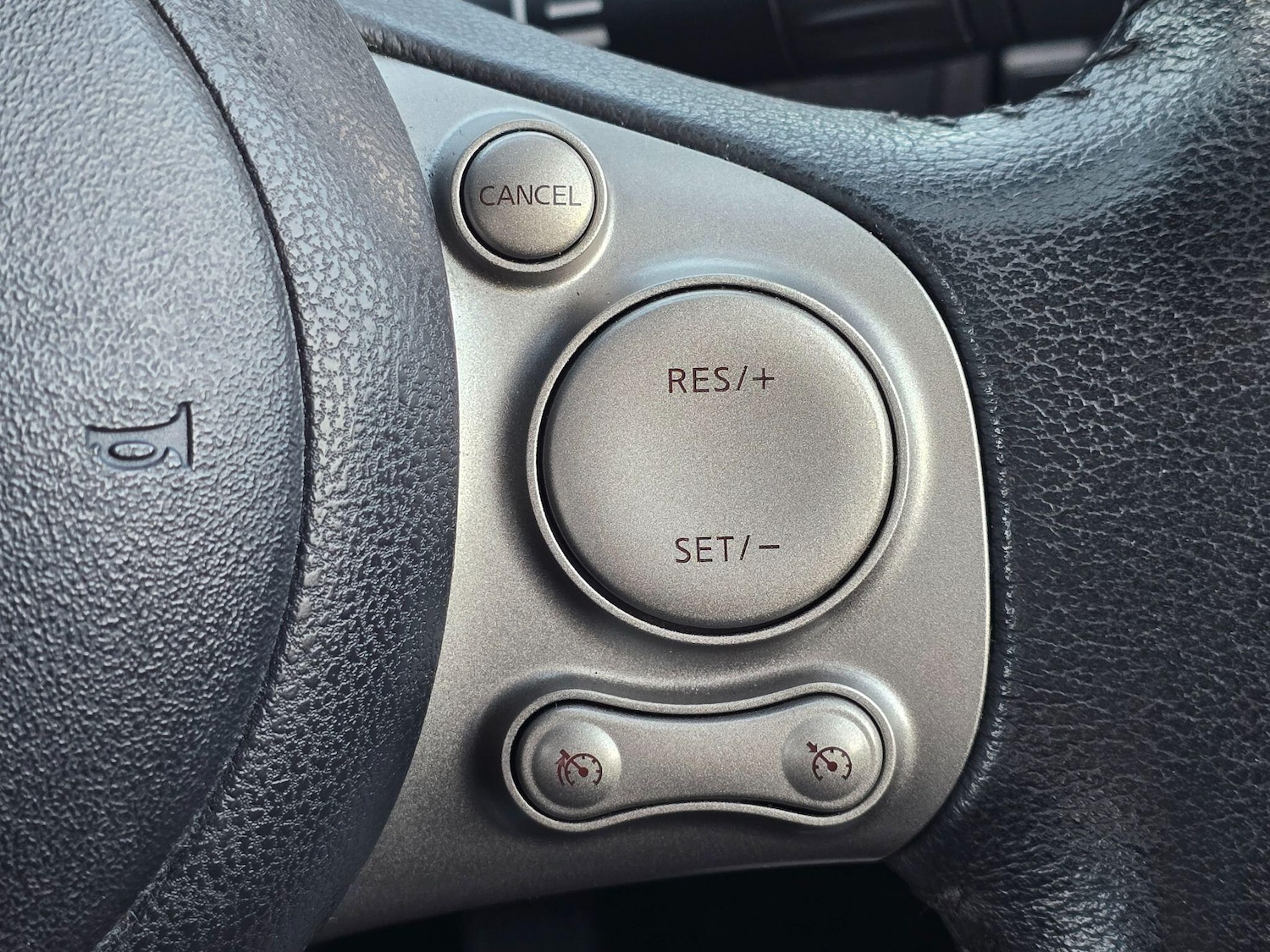 Used Nissan Micra 2013 for sale - 77248180: Photo 23