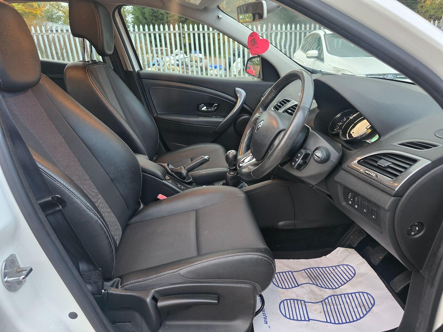 Used Renault Megane 2016 for sale - 76996902: Photo 11