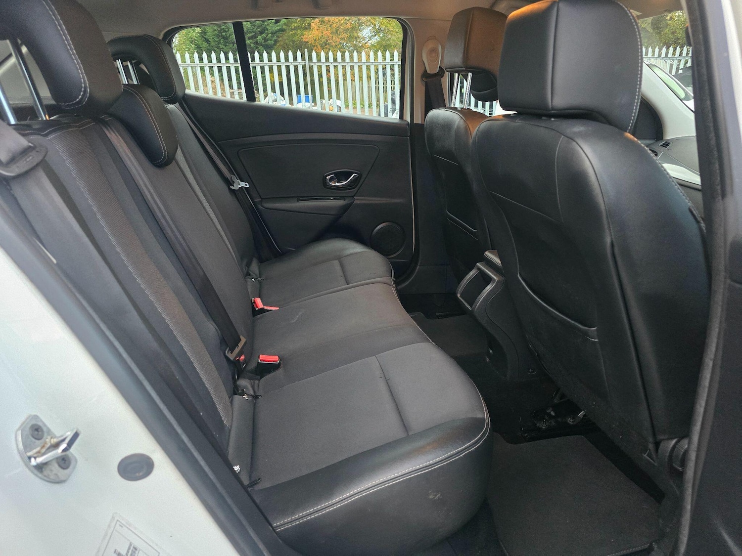 Used Renault Megane 2016 for sale - 76996902: Photo 16