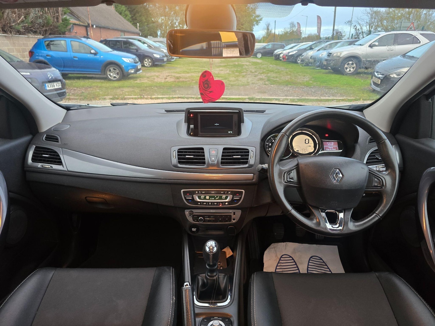 Used Renault Megane 2016 for sale - 76996902: Photo 17