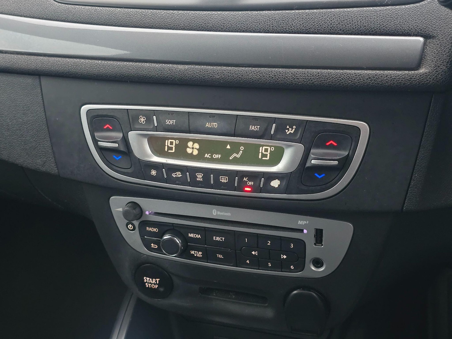 Used Renault Megane 2016 for sale - 76996902: Photo 20