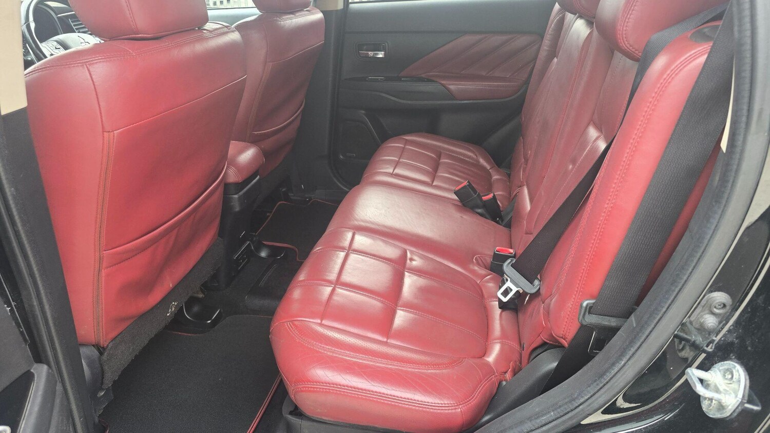 Used Mitsubishi Outlander 2016 for sale - 77852902: Photo 14