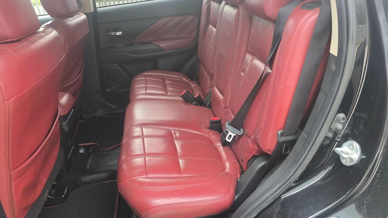 Used Mitsubishi Outlander 2016 for sale - 77852902: Photo 15