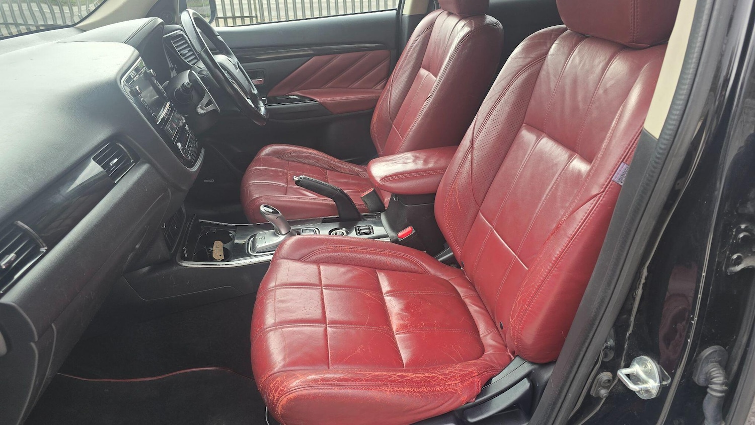 Used Mitsubishi Outlander 2016 for sale - 77852902: Photo 18