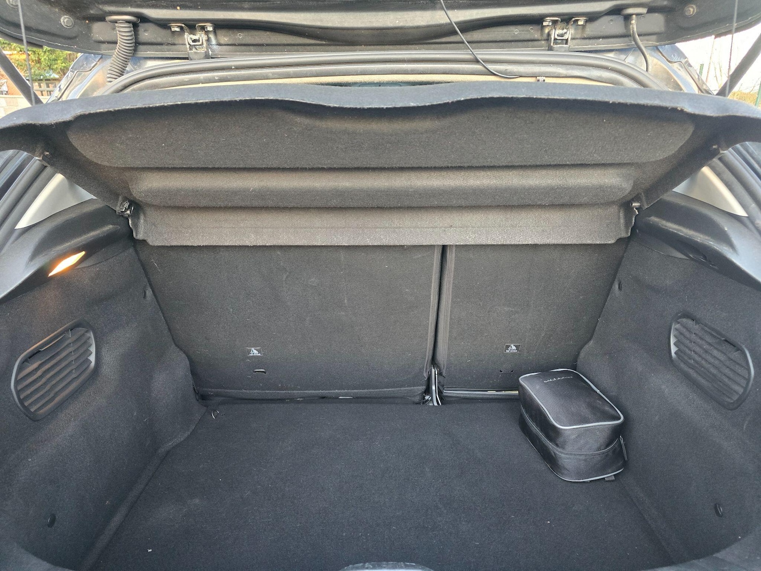 Used Citroen C4 Cactus for sale - 77670393: Photo 19