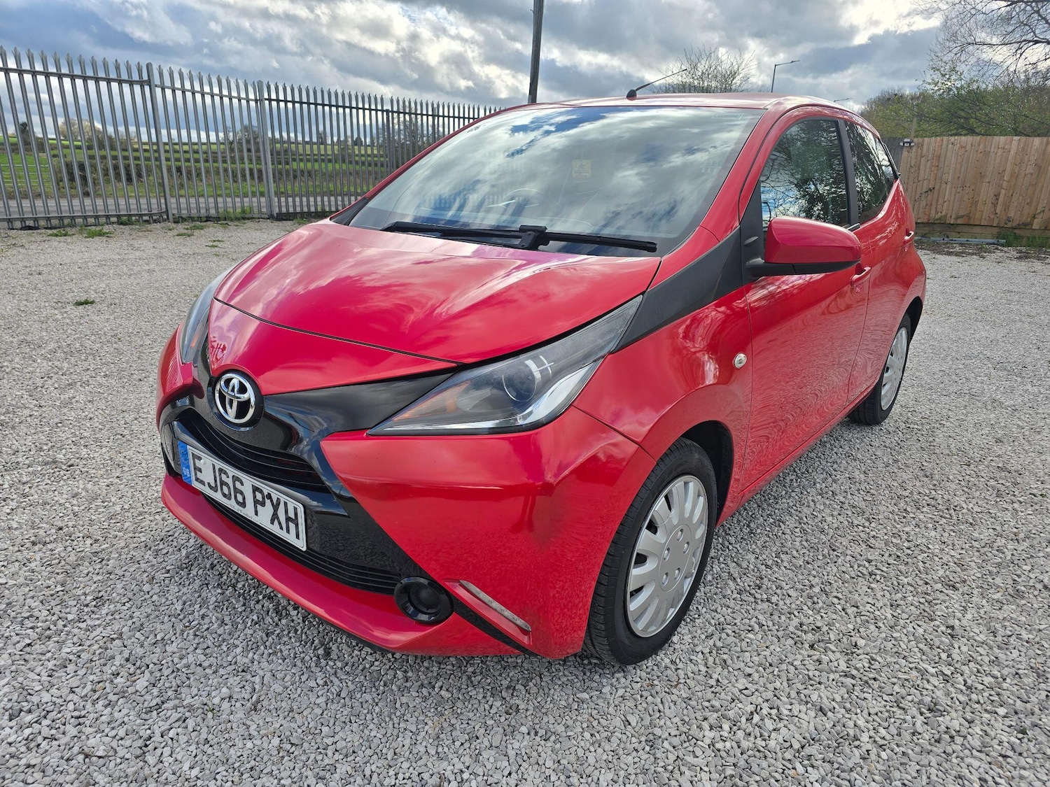 Used Toyota AYGO for sale - 78007564: Photo 8
