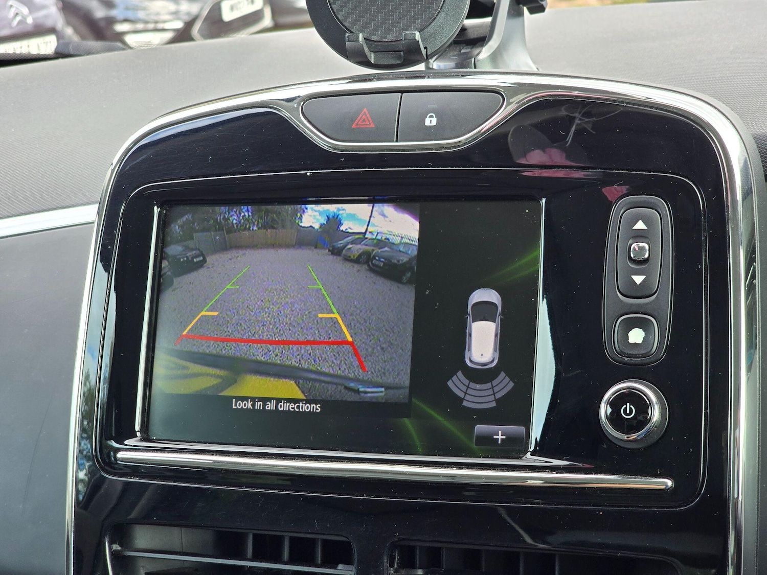 Used Renault Zoe for sale - 76989952: Photo 28