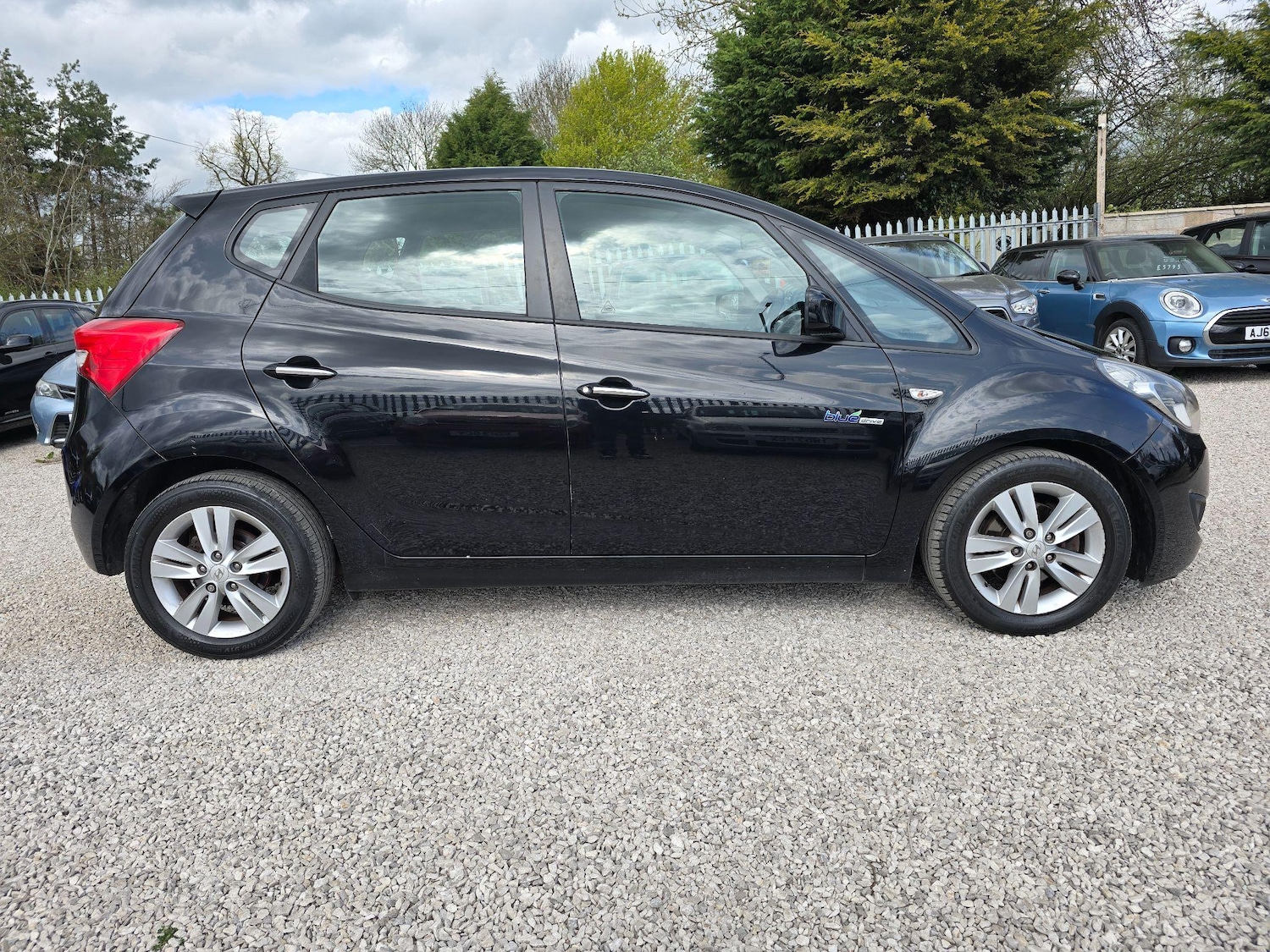 Used Hyundai Ix20 2012 for sale - 77248186: Photo 2