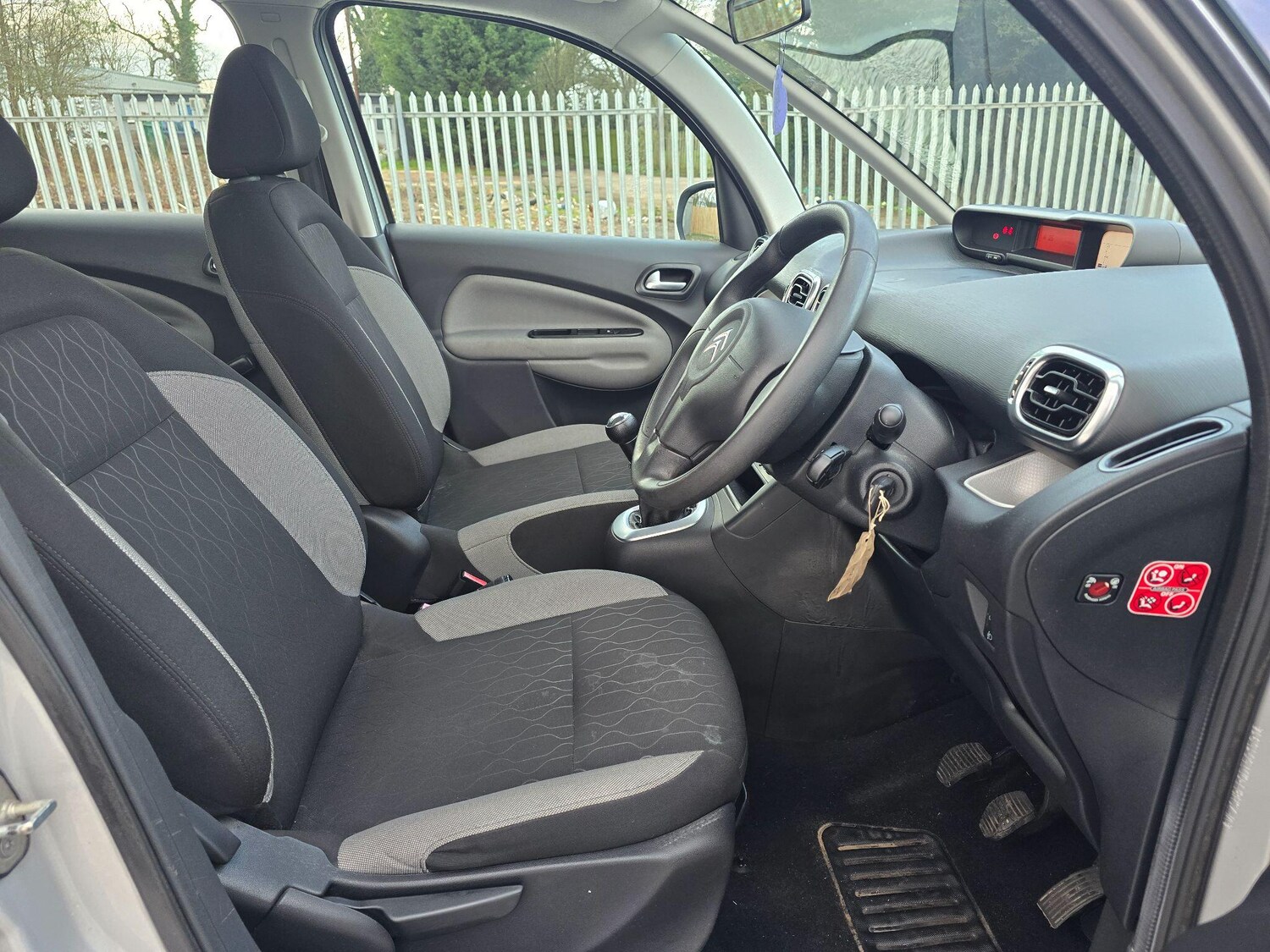 Used Citroen C3 Picasso for sale - 77683444: Photo 10