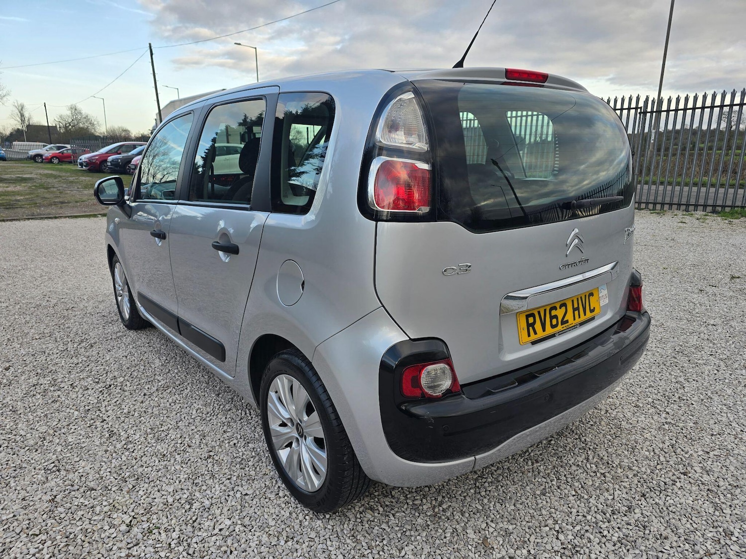 Used Citroen C3 Picasso for sale - 77683444: Photo 5